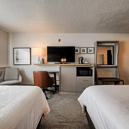 Holiday Inn Tacoma Mall By Ihg-3
